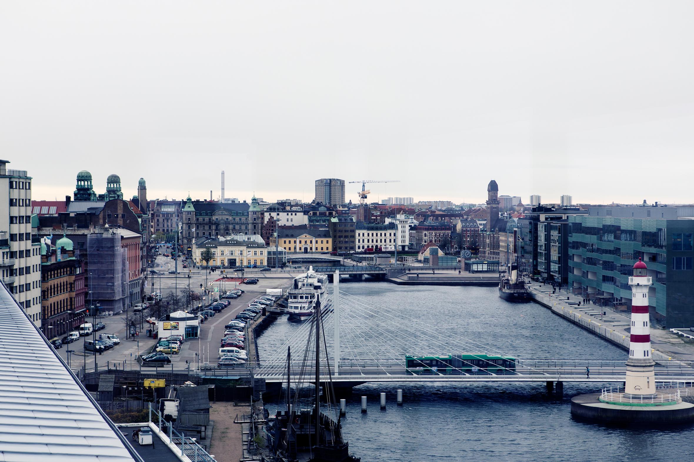 View over Universitetsholmen and Skeppsbron in Malmö