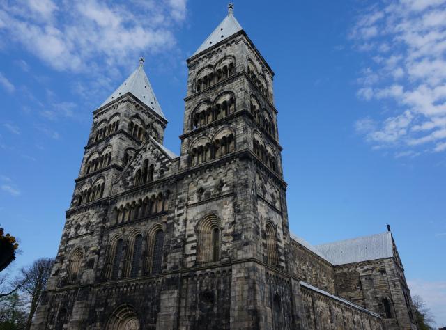 Front view of Lund Cathedral © Foap