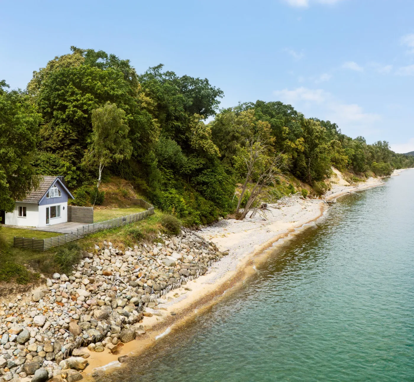 Cottage by the water